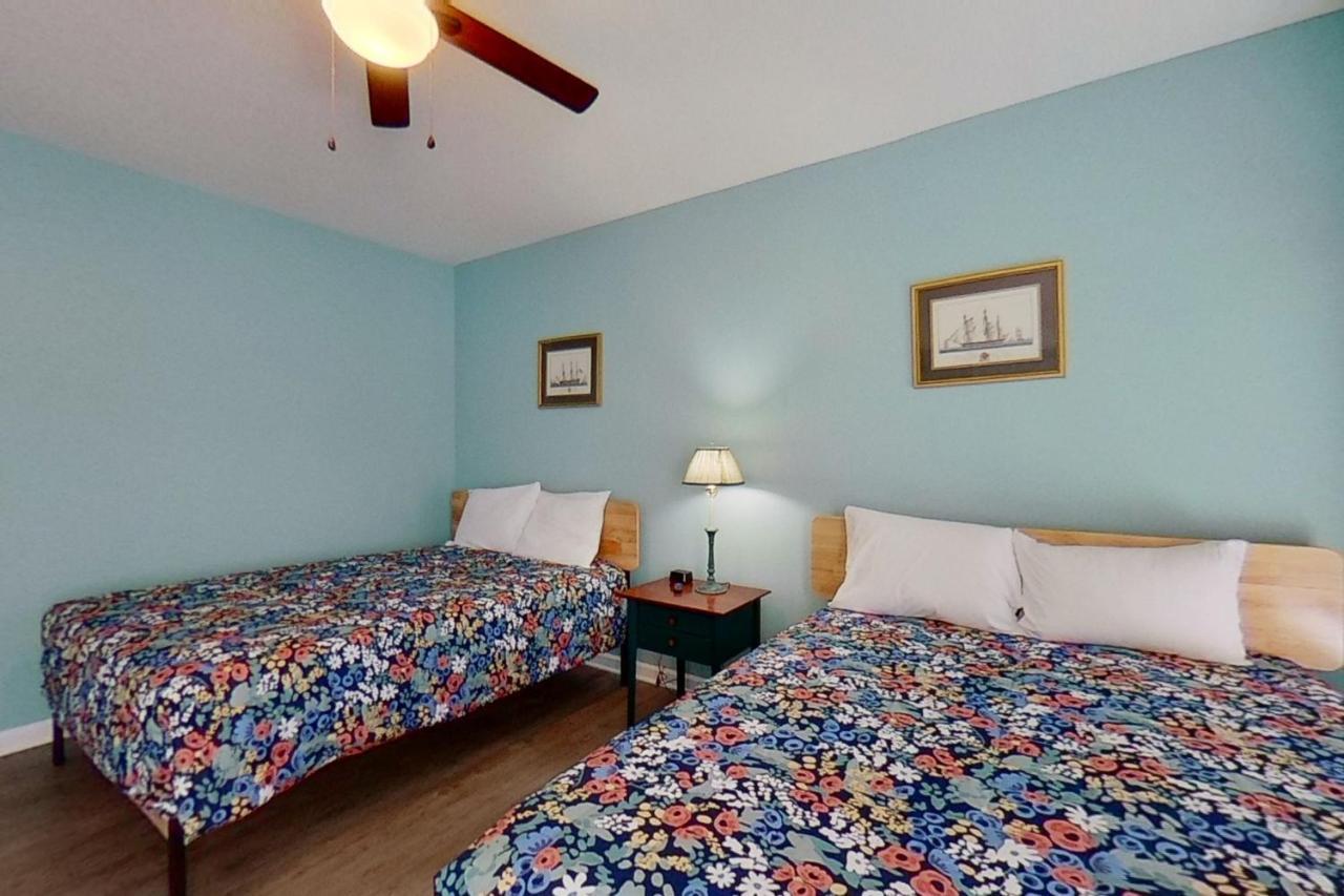 Homey Beach Hideaway Myrtle Beach Extérieur photo